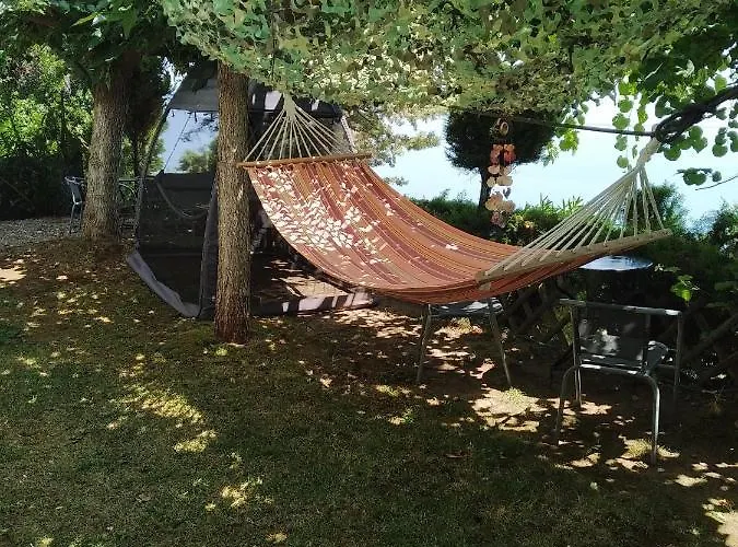 Country Art Alkyoni Apartament *