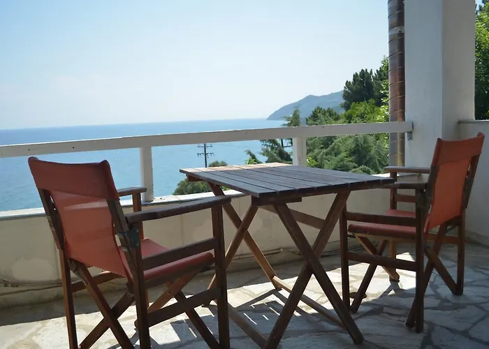 Country Art Alkyoni * Kókkinon Nerón