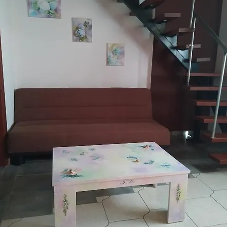 Apartman Country Art Alkyoni