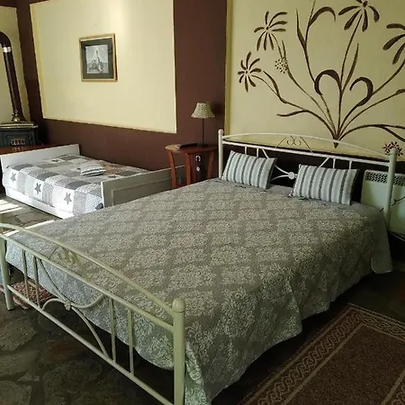 Country Art Alkyoni Kókkinon Nerón