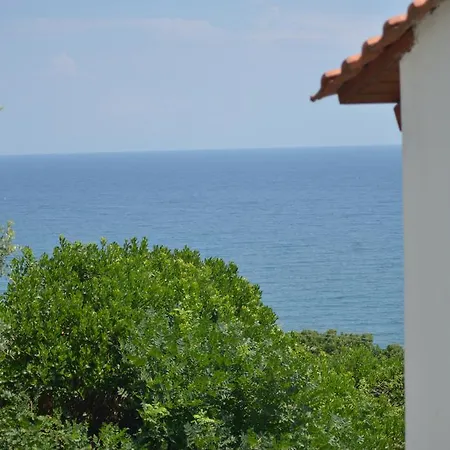 Apartman Country Art Alkyoni Kókkinon Nerón